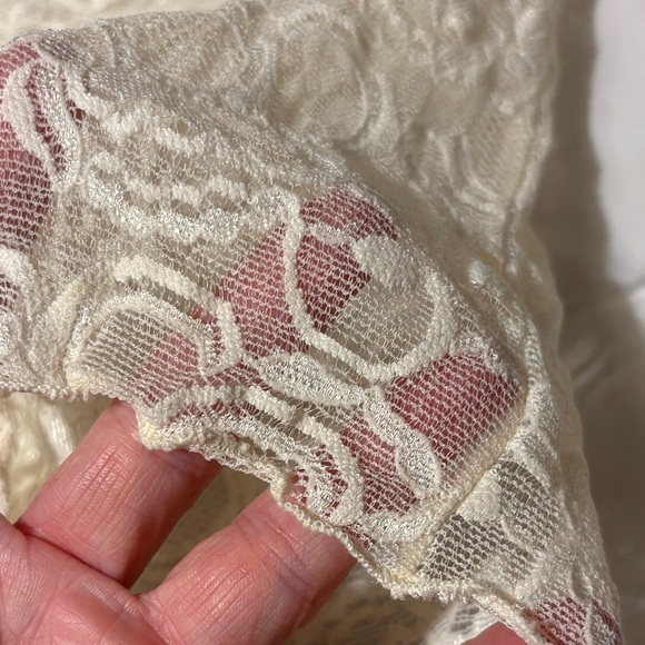 Victoria’s Secret Vintage Gold Label Cream Lace Short Sleeve Top - Picture 10 of 10